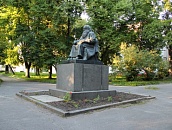Памятник рунопевцам (Прообраз- Народный сказитель Петри Шемейкка)